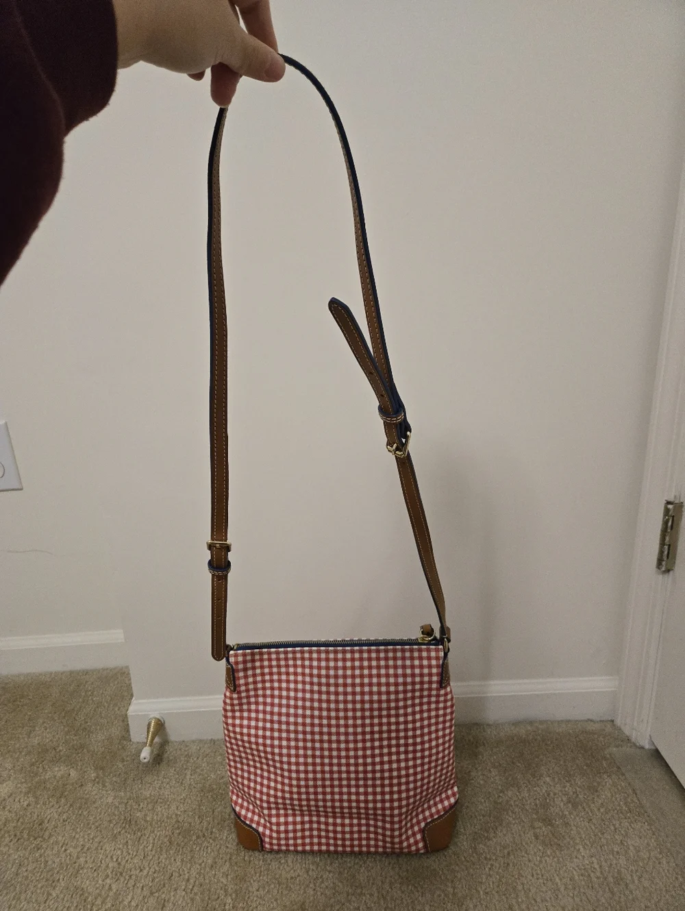 Dooney And Bourke White/Red Gingham Pattern Messenger Crossbody Bag - Picture 10 of 10
